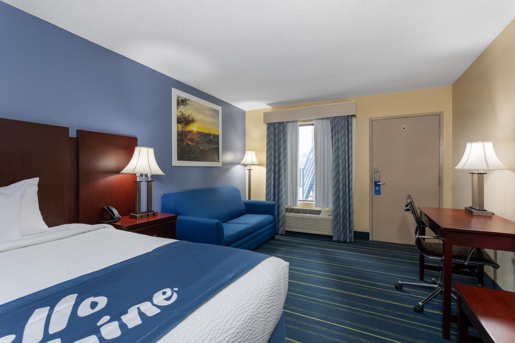 Days Inn By Wyndham Chipley Exteriör bild